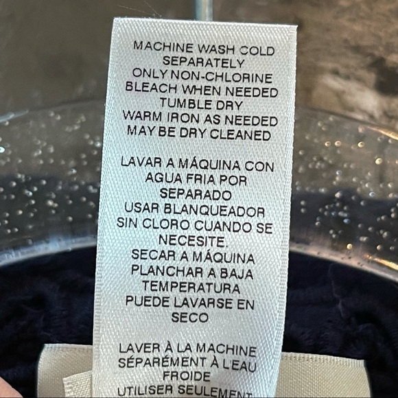 Chico’s Blue Eyelet Vest Jacket size 0 - Picture 13 of 15